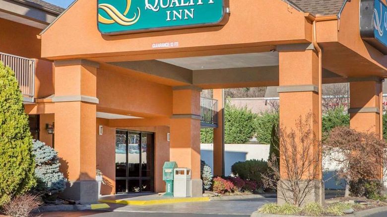 <b>Quality Inn Downtown Johnson City Exterior</b>. Images powered by <a href="https://iceportal.shijigroup.com/" title="IcePortal" target="_blank">IcePortal</a>.