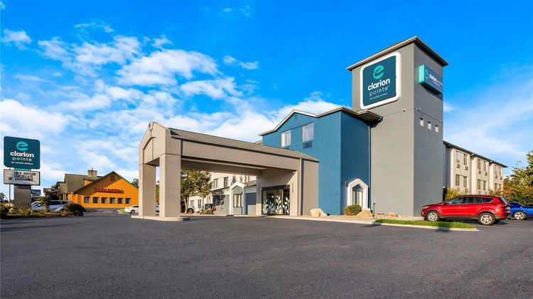 Clarion Pointe Sevierville Pigeon Forge Exterior