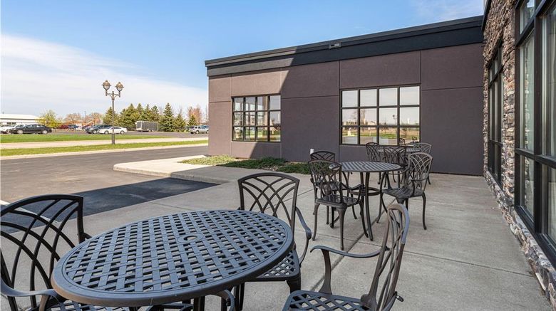 <b>Best Western Plus New Richmond Inn/Stes Exterior</b>. Images powered by <a href="https://iceportal.shijigroup.com/" title="IcePortal" target="_blank">IcePortal</a>.
