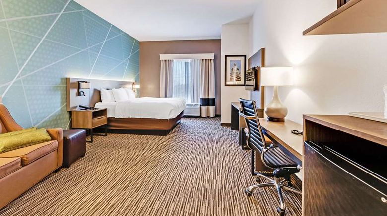 <b>Comfort Suites Murfreesboro Shopping District Suite</b>. Images powered by <a href="https://iceportal.shijigroup.com/" title="IcePortal" target="_blank">IcePortal</a>.