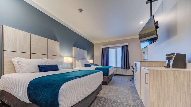 <b>Best Western Premier Peppertree Inn Room</b>. Images powered by <a href="https://iceportal.shijigroup.com/" title="IcePortal" target="_blank">IcePortal</a>.