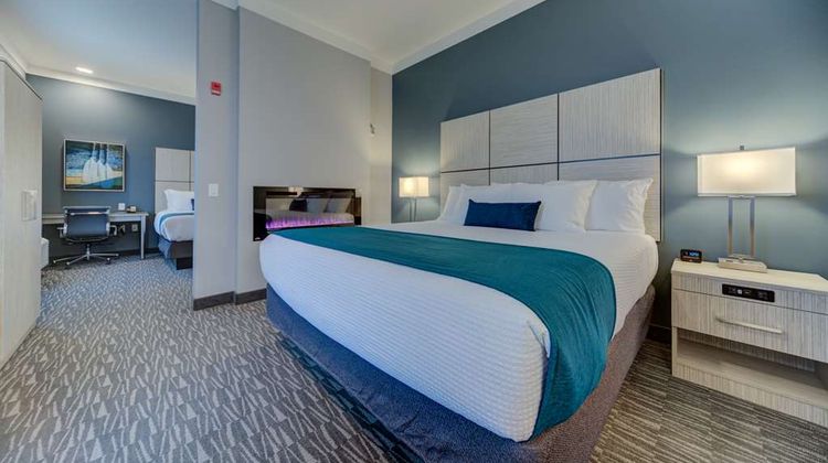 Best Western Premier Peppertree Inn Suite
