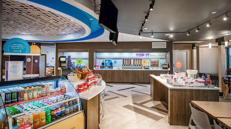 Tru by Hilton Garland/Richards Restaurant