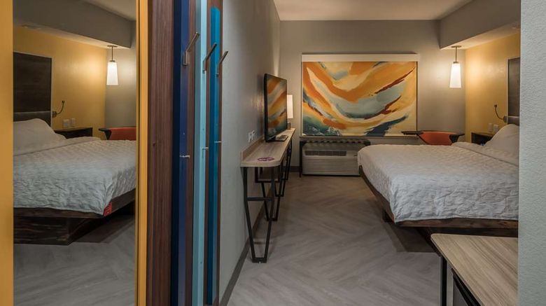 <b>Tru by Hilton Garland/Richards Room</b>. Images powered by <a href="https://iceportal.shijigroup.com/" title="IcePortal" target="_blank">IcePortal</a>.
