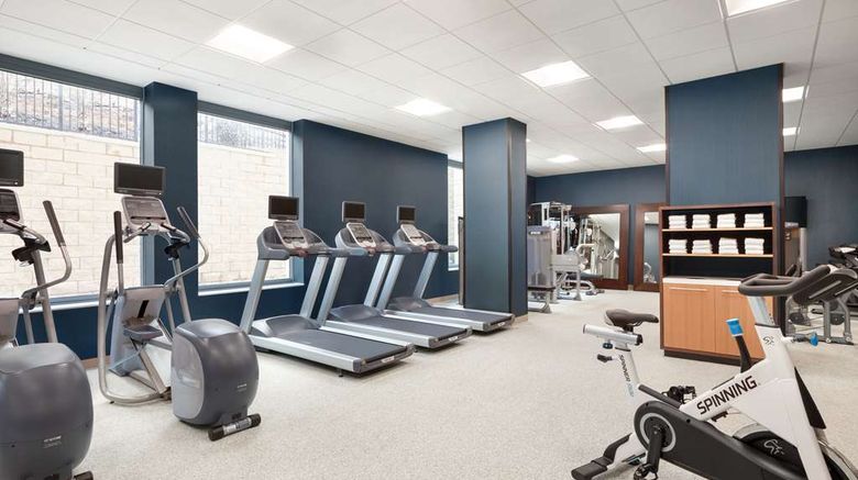 <b>Homewood Suites Rosslyn Key Bridge Health</b>. Images powered by <a href="https://iceportal.shijigroup.com/" title="IcePortal" target="_blank">IcePortal</a>.