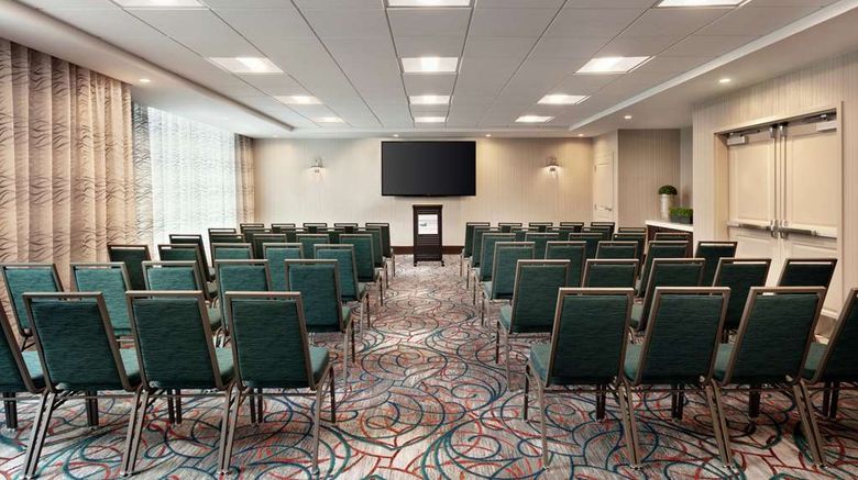 <b>Homewood Suites Rosslyn Key Bridge Meeting</b>. Images powered by <a href="https://iceportal.shijigroup.com/" title="IcePortal" target="_blank">IcePortal</a>.