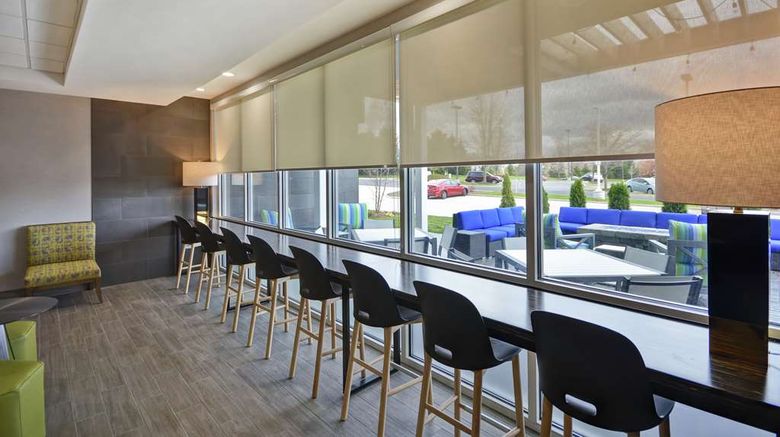 <b>Home2 Suites by Grand Rapids North Lobby</b>. Images powered by <a href="https://iceportal.shijigroup.com/" title="IcePortal" target="_blank">IcePortal</a>.
