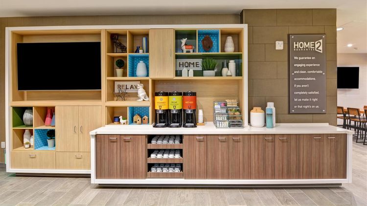 Home2 Suites by Hilton Palmdale Restaurant