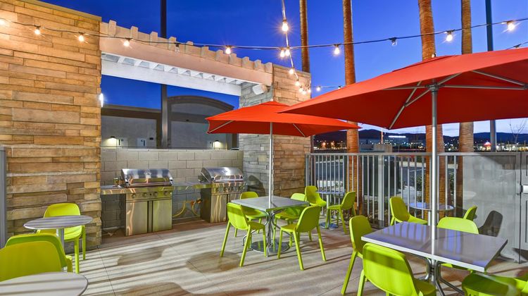 Home2 Suites by Hilton Palmdale Recreation