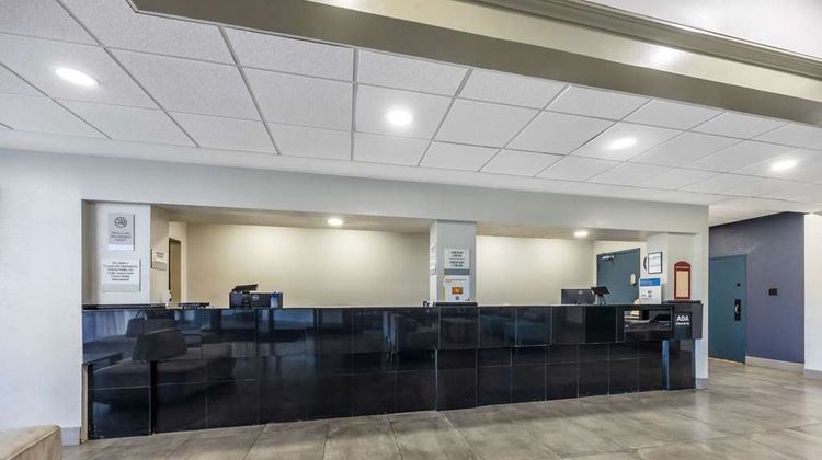 Clarion Inn Murfreesboro Old Fort Pkwy Lobby