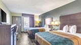 Econo Lodge Inn and Suites Clarksville Room