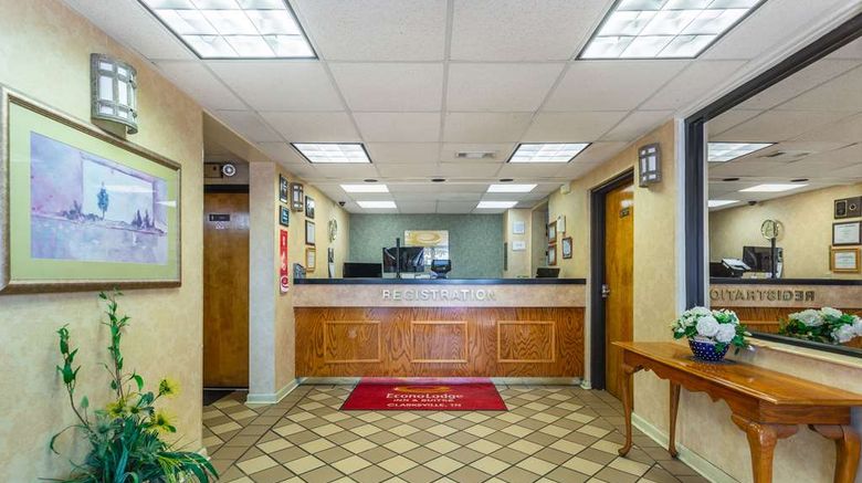 <b>Econo Lodge Inn and Suites Clarksville Lobby</b>. Images powered by <a href="https://iceportal.shijigroup.com/" title="IcePortal" target="_blank">IcePortal</a>.