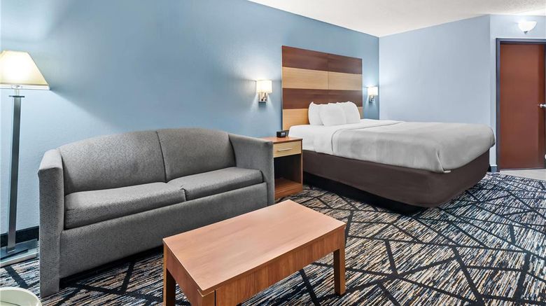 <b>Quality Inn Hixson Room</b>. Images powered by <a href="https://iceportal.shijigroup.com/" title="IcePortal" target="_blank">IcePortal</a>.