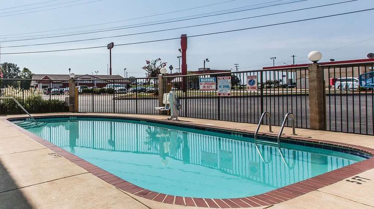 Comfort Inn & Suites Pool
