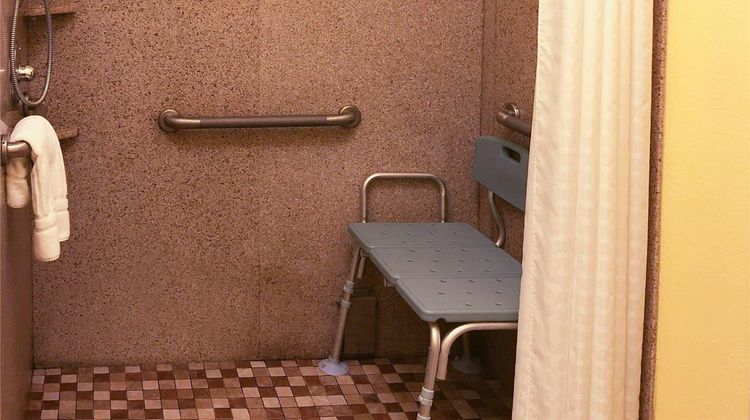 Comfort Inn & Suites Room