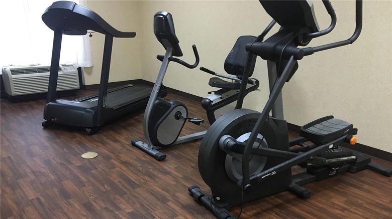 <b>Comfort Inn & Suites Health</b>. Images powered by <a href="https://iceportal.shijigroup.com/" title="IcePortal" target="_blank">IcePortal</a>.