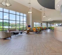 Comfort Suites Lobby