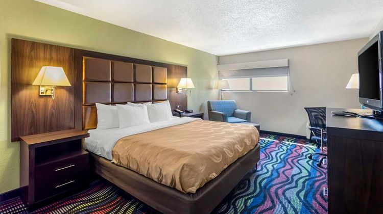 Quality Inn Cookeville Room