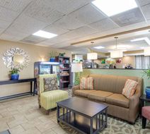 Quality Inn Lebanon Lobby