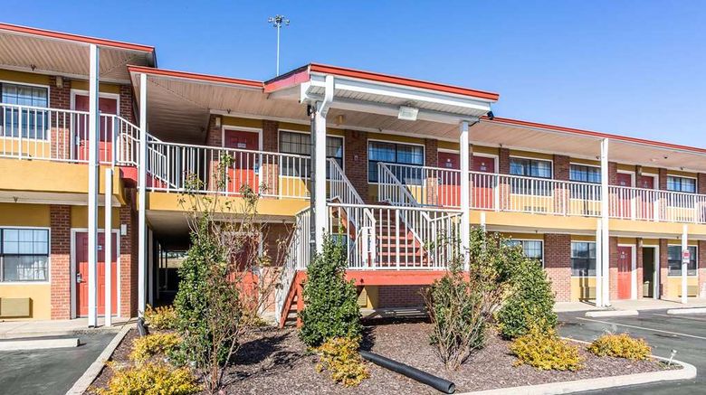 <b>Rodeway Inn & Suites near Superspeedway Exterior</b>. Images powered by <a href="https://iceportal.shijigroup.com/" title="IcePortal" target="_blank">IcePortal</a>.