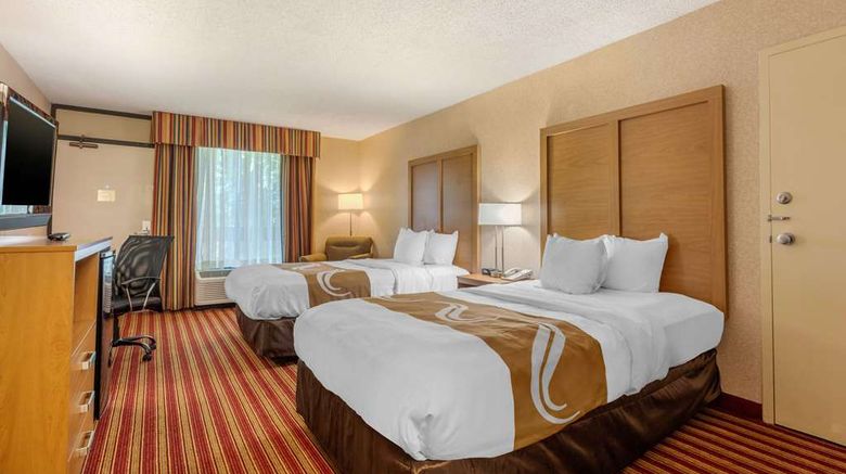 <b>Quality Inn Clarksville Room</b>. Images powered by <a href="https://iceportal.shijigroup.com/" title="IcePortal" target="_blank">IcePortal</a>.