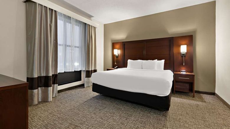<b>Comfort Suites Nashville Suite</b>. Images powered by <a href="https://iceportal.shijigroup.com/" title="IcePortal" target="_blank">IcePortal</a>.