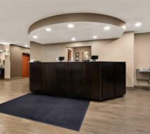 Comfort Suites Nashville Lobby