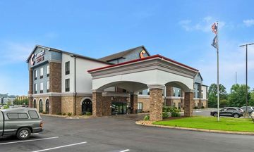 Comfort Suites