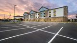 <b>Comfort Suites Exterior</b>. Images powered by <a href="https://iceportal.shijigroup.com/" title="IcePortal" target="_blank">IcePortal</a>.