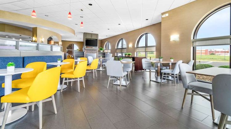 Comfort Suites Restaurant