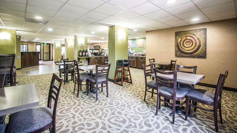 <b>Comfort Inn Restaurant</b>. Images powered by <a href="https://iceportal.shijigroup.com/" title="IcePortal" target="_blank">IcePortal</a>.