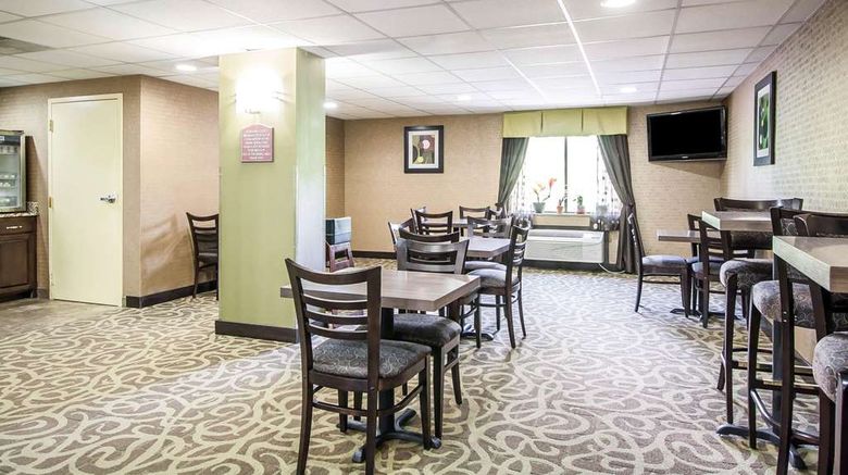 <b>Comfort Inn Restaurant</b>. Images powered by <a href="https://iceportal.shijigroup.com/" title="IcePortal" target="_blank">IcePortal</a>.