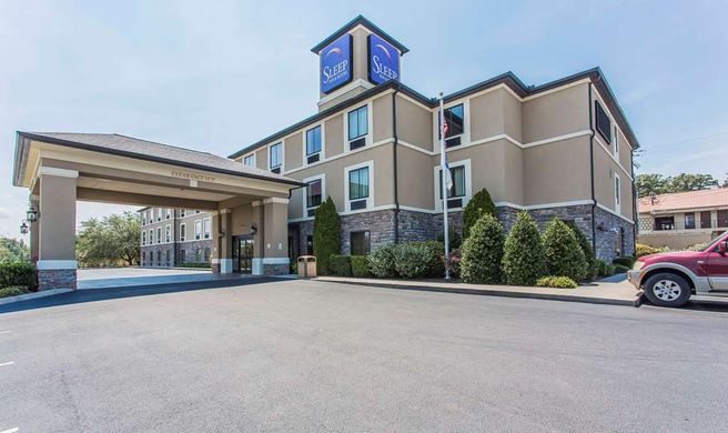 Sleep Inn & Suites Exterior