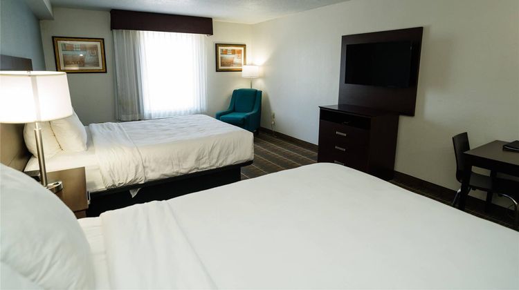 MainStay Suites Room