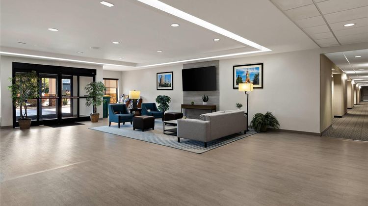 Comfort Inn Lobby