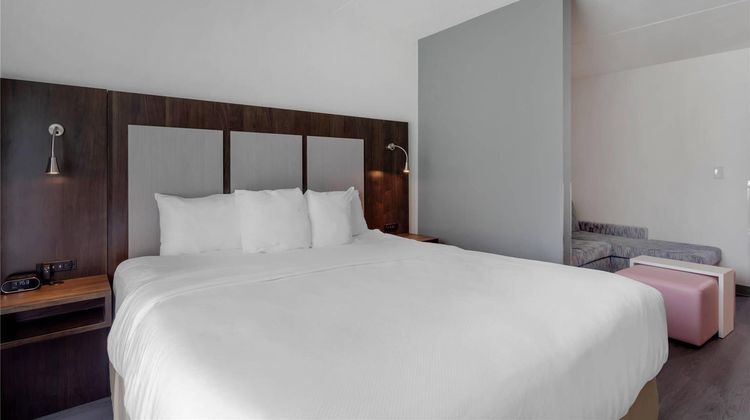 Comfort Suites Mount Juliet Suite