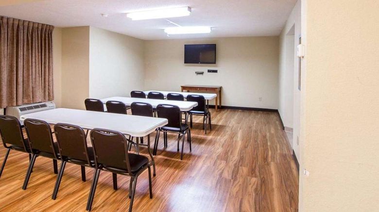 <b>Quality Inn Merchants Drive Meeting</b>. Images powered by <a href="https://iceportal.shijigroup.com/" title="IcePortal" target="_blank">IcePortal</a>.