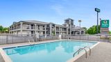 <b>Quality Inn White House Pool</b>. Images powered by <a href="https://iceportal.shijigroup.com/" title="IcePortal" target="_blank">IcePortal</a>.