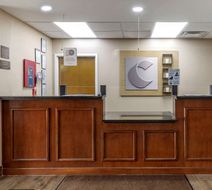 Comfort Inn & Suites Atoka Lobby