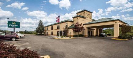 Quality Inn Exterior
