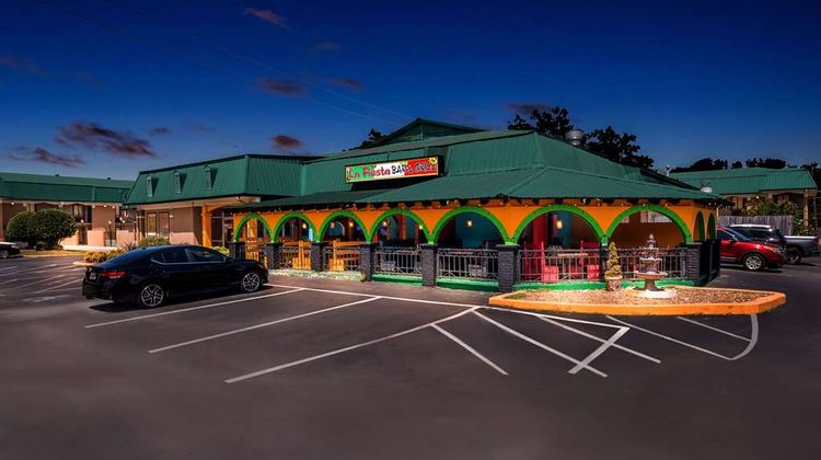 Quality Inn Tullahoma Exterior