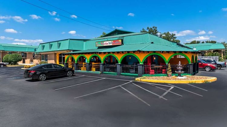 Quality Inn Tullahoma Exterior