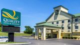 <b>Quality Inn & Suites Exterior</b>. Images powered by <a href="https://iceportal.shijigroup.com/" title="IcePortal" target="_blank">IcePortal</a>.
