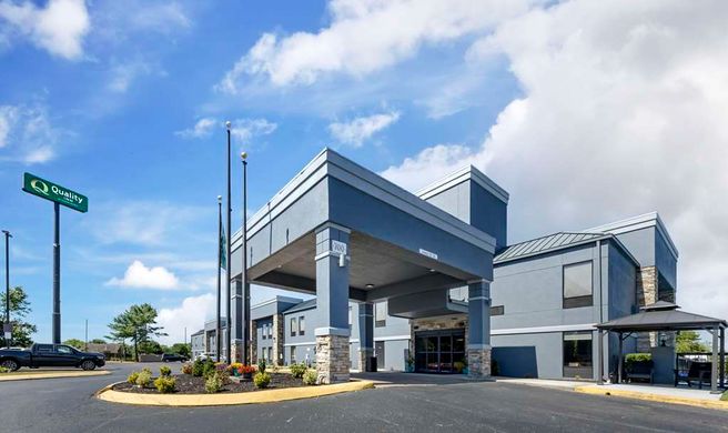 Quality Inn Exterior