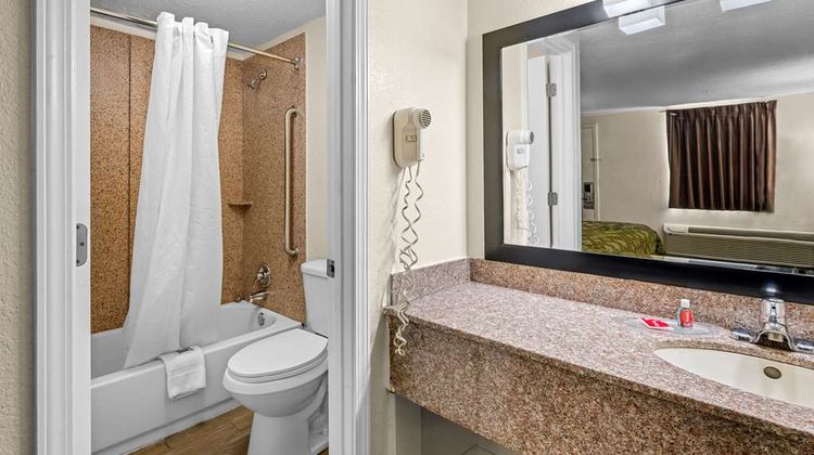 Econo Lodge Kingsport East Room