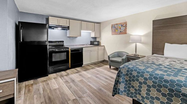Econo Lodge Kingsport East Suite