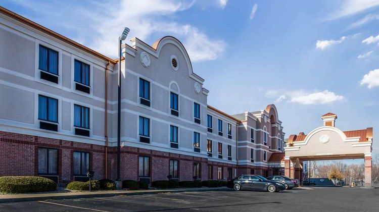 Comfort Inn/Suites Airport-American Way Exterior