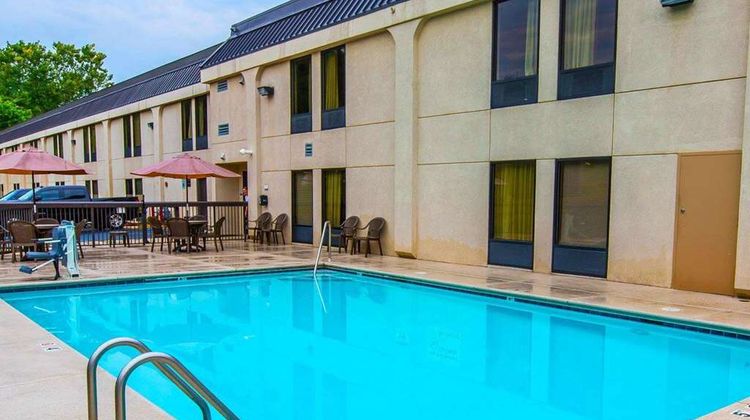 Clarion Inn W-I-24/Lookout Mountain Pool