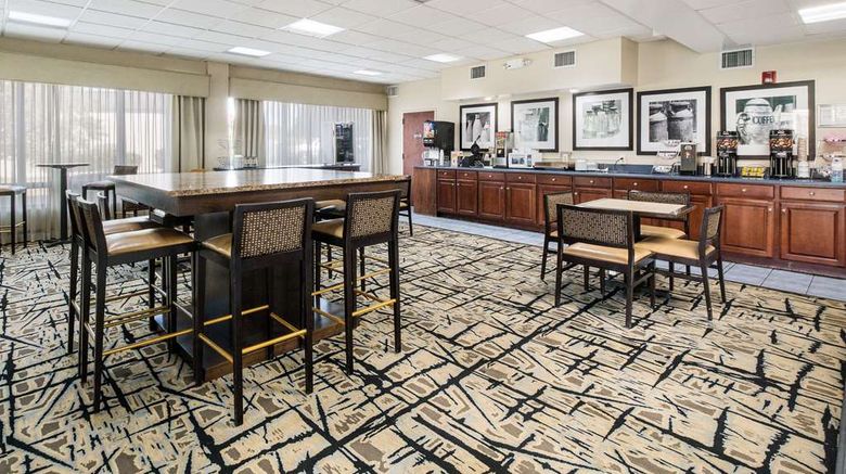 <b>Clarion Inn Restaurant</b>. Images powered by <a href="https://iceportal.shijigroup.com/" title="IcePortal" target="_blank">IcePortal</a>.