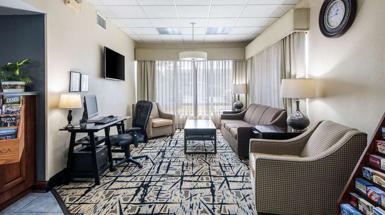 Clarion Inn Lobby